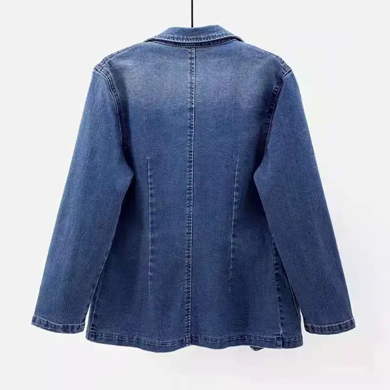 Livia | Denim jas met elegante eenvoud
