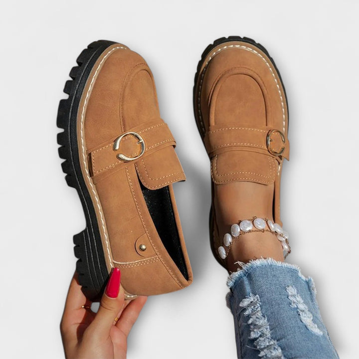 Lora | Casual Moccasins met Ronde Neus